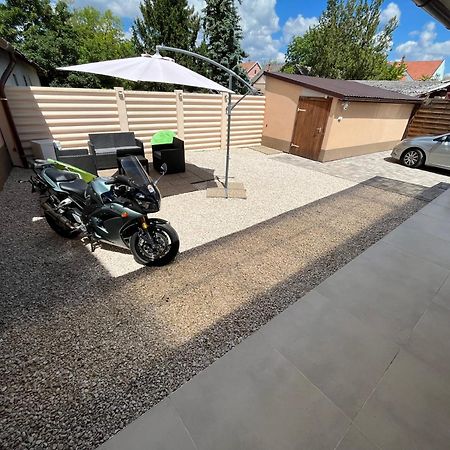 Kolibri Apartman - Makó Exteriör bild