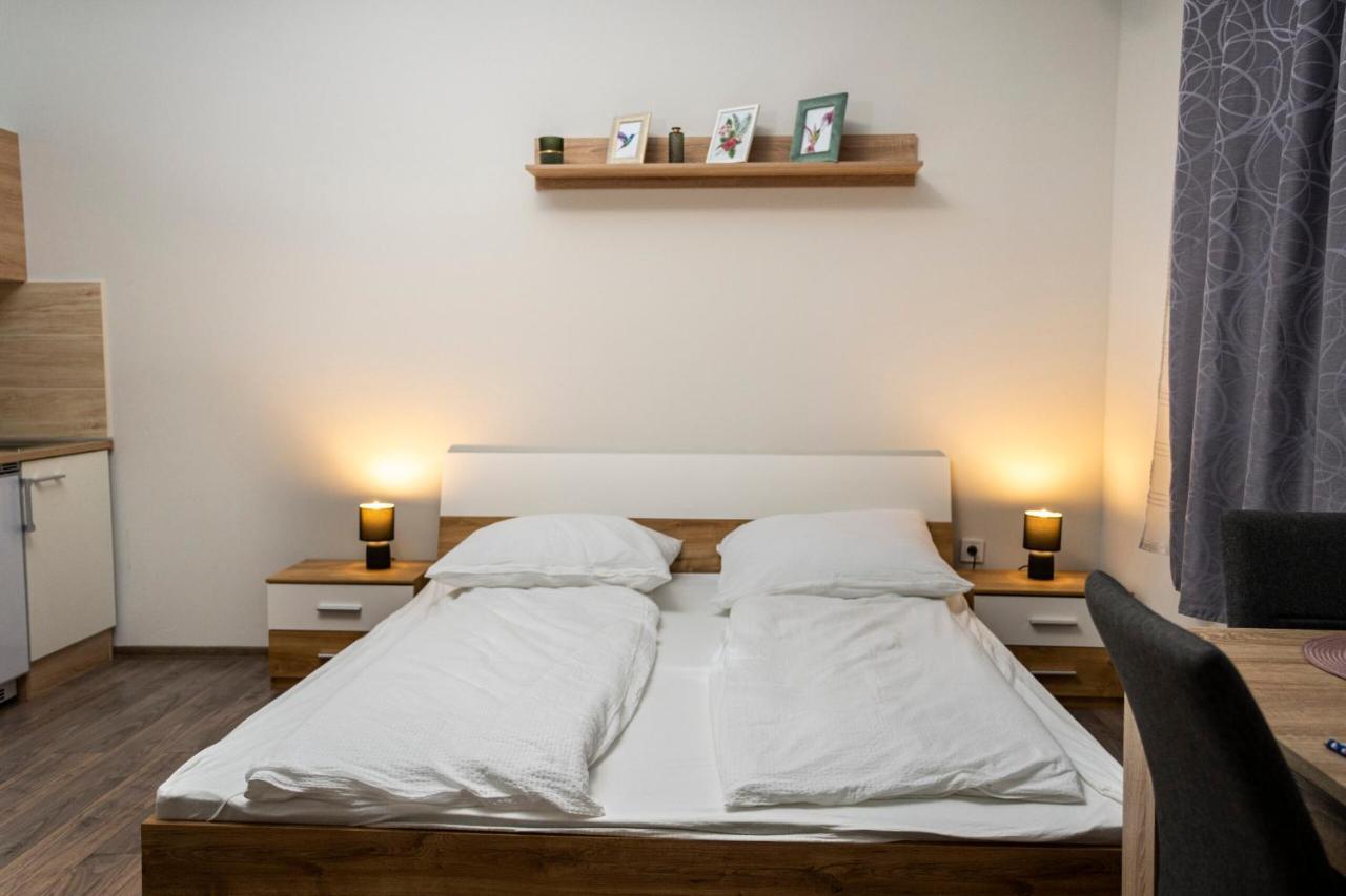 Kolibri Apartman - Makó Exteriör bild